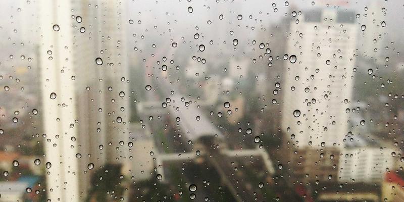 从楚辞仙境到赛博幻境：古典游仙诗对现代诗歌与文学创作的启示