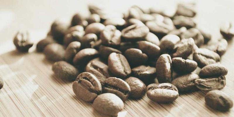 古典文学与未来幻想的碰撞：从楚辞神话到赛博朋克文学创作