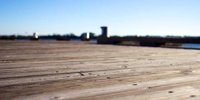 楚辞女性形象谱系：神女、女巫与政治隐喻如何启迪现代诗歌创作