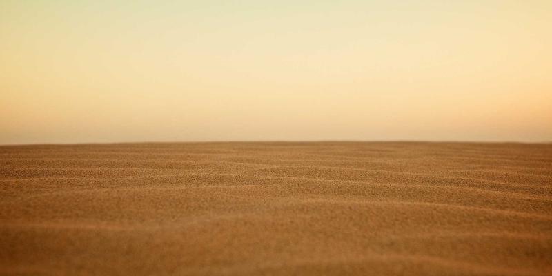 楚辞教程：当古老诗魂邂逅赛博朋克，在诗词交流中重构东方浪漫